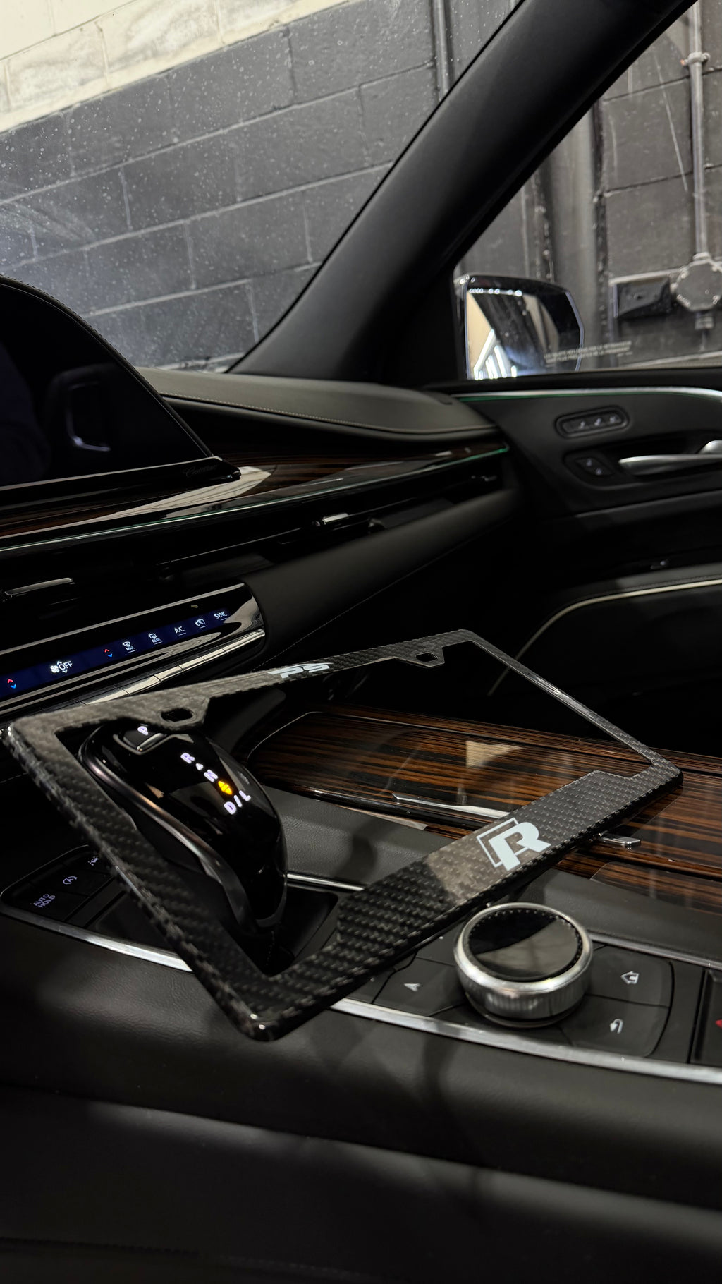 Golf R - Carbon Fiber Frame