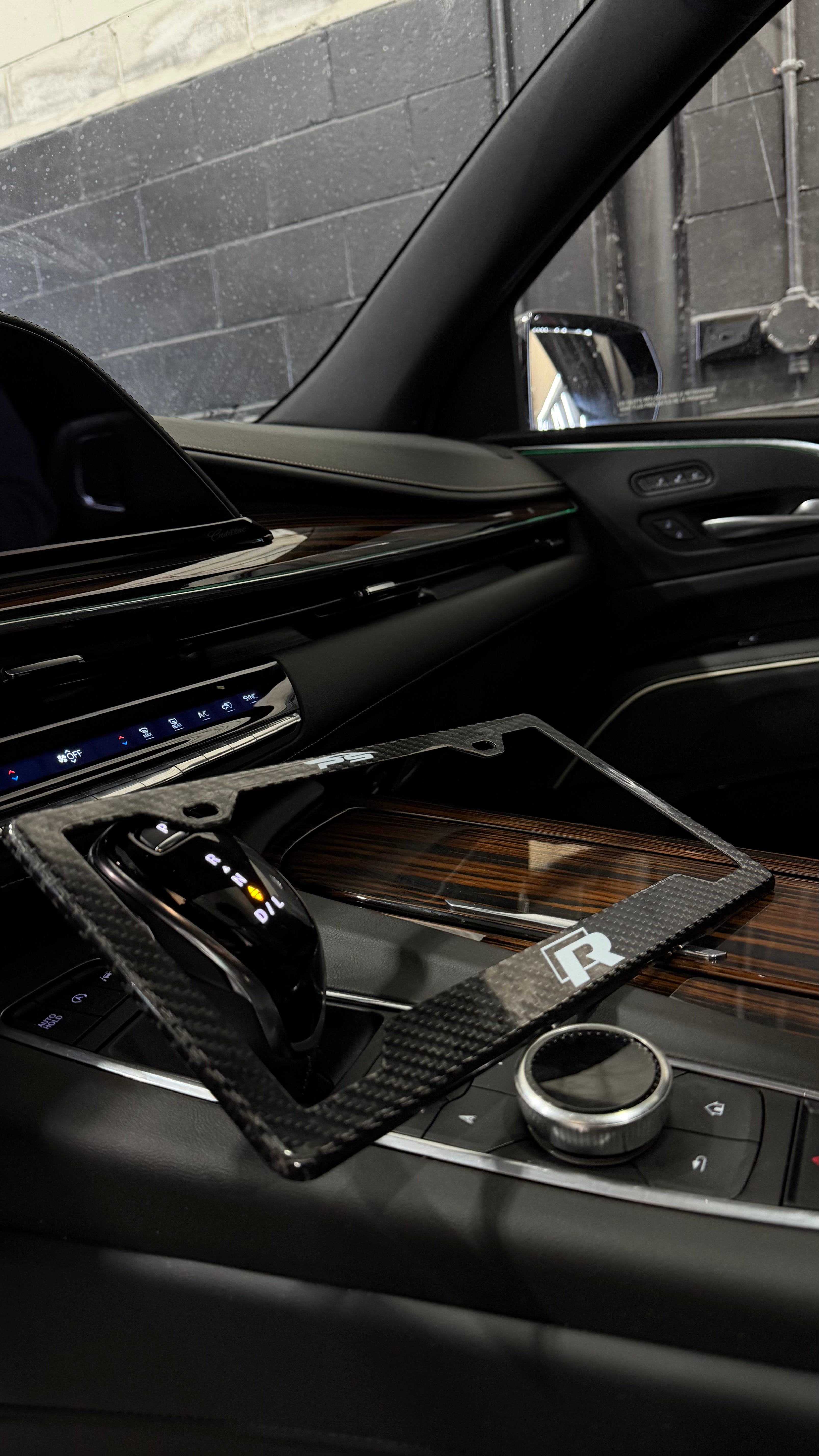 Golf R - Carbon Fiber Frame